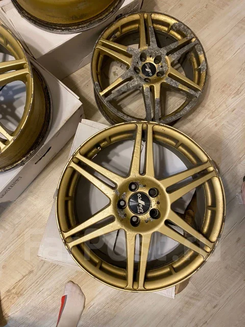 Sparco Rally. 7.5x17", 5x100, ET-48 ����