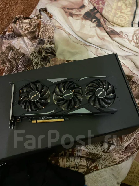 Radeon RX 5500 ����