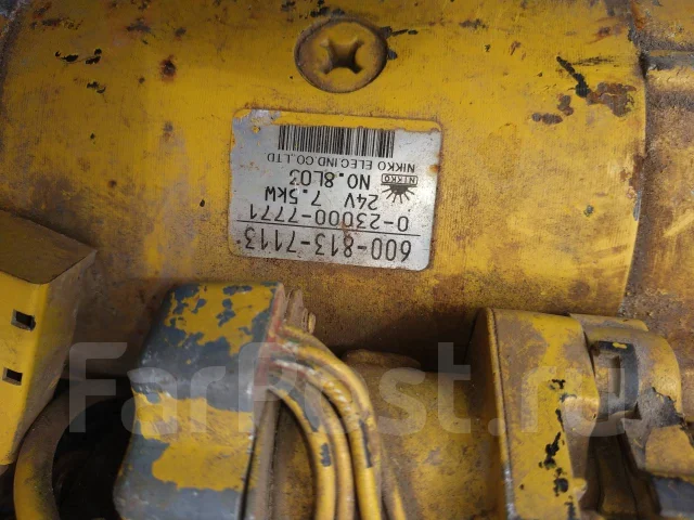 ������� Komatsu 600-813-7113 ����