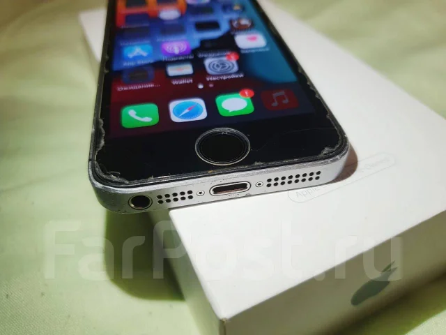 Apple iPhone SE. �/� ����