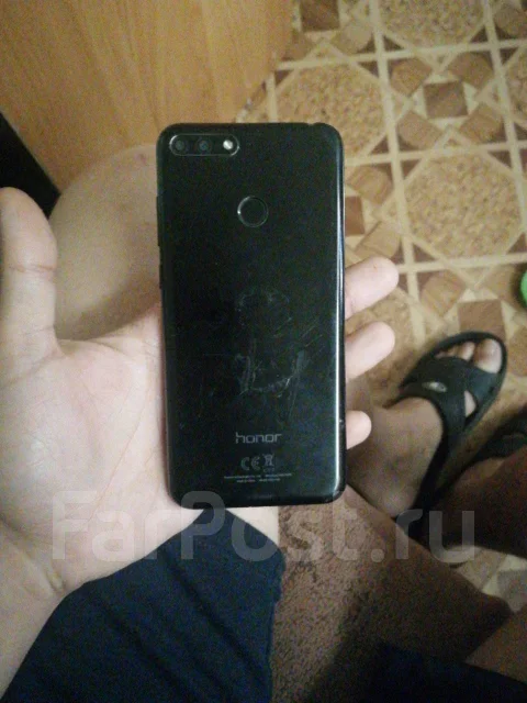 Honor 7C. �/�, ������, 3G, 4G LTE, Dual-SIM, ����������, NFC ����