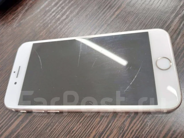 Apple iPhone 8. �/�, �������, 4G LTE ����