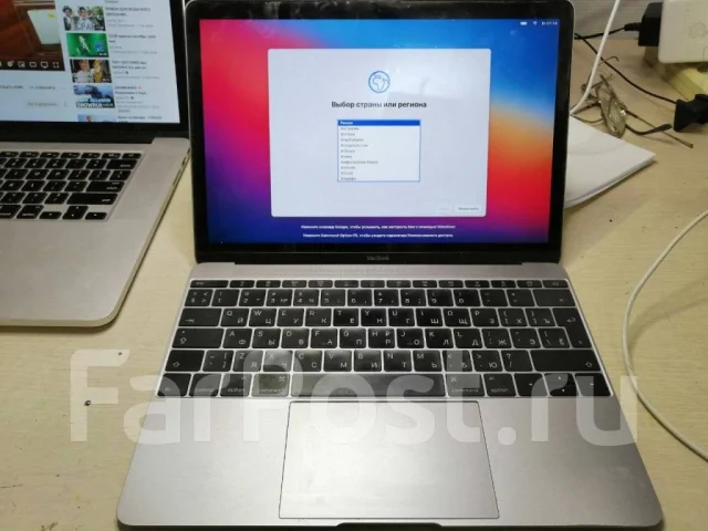 Apple MacBook 12 2015 Early. 12", 1,2����, ��� 8 ��, ���� 512���, WiFi: 1, Bluetooth: 1, ����������� �� 7��. ����