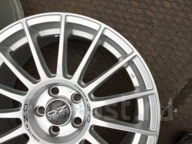 OZ. 8.0x18", 5x108, ET45 ����