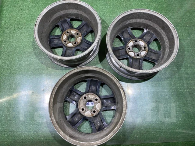 Honda Mugen. 6.0x15", 4x100, ET38 ����