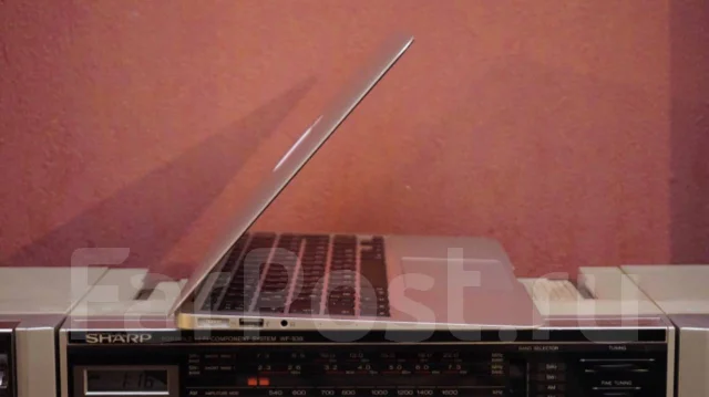 Apple MacBook Air 11 2013 Mid. 11.6", 1,3����, ��� 4 ��, WiFi: 1, Bluetooth: 1 ����