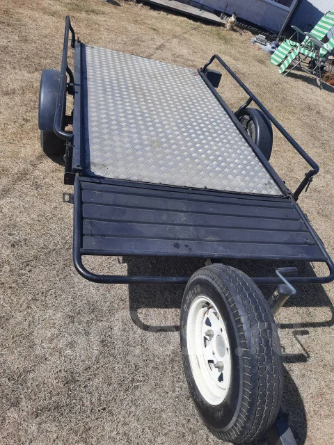 Boatmate Trailers. �/�: 750���., �����: 200���. ����