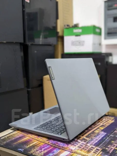 Lenovo IdeaPad L340. 15.6", ��� 8 ��, ����������� �� 4��. ����
