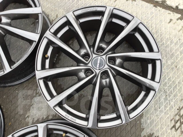 Borbet. 7.0x18", 5x108, ET38 ����