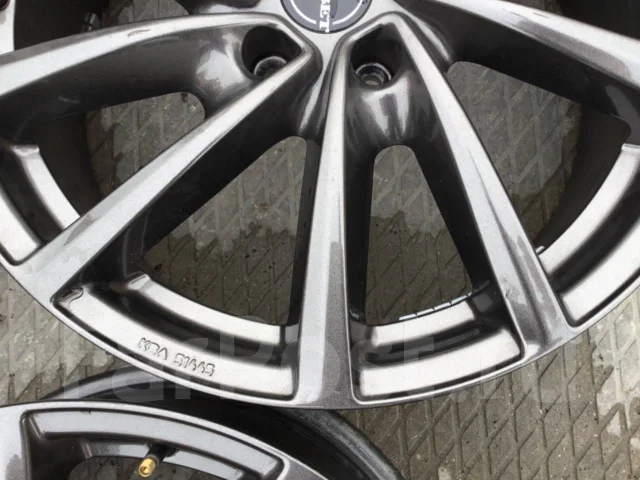 Borbet. 7.0x18", 5x108, ET38 ����