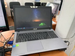 Asus X550L. 15.6", 2����, ��� 8 ��, WiFi: 1, Bluetooth: 1 ����