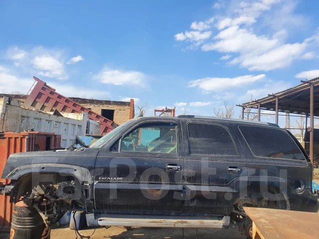 Cadillac Escalade. LQ9 ����