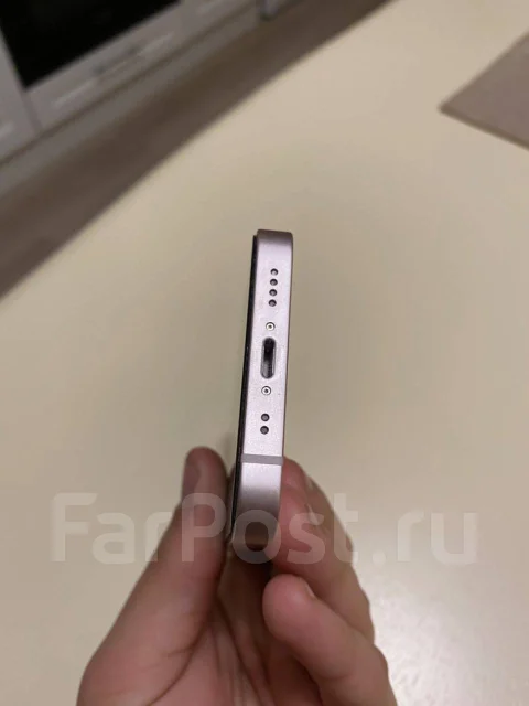 Apple iPhone 13 mini. �/�, �������, 4G LTE ����
