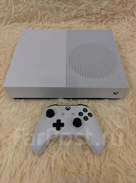 Microsoft Xbox One S ����