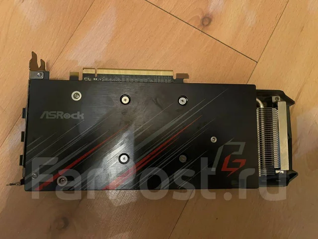 Radeon RX 590 ����