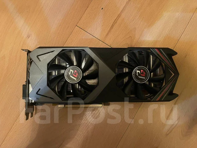 Radeon RX 590 ����