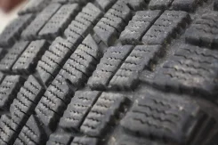 Goodyear Ice Navi NH. ������, ��� �����, �/�, ����� 40 % ����