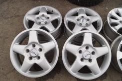 Bridgestone NR-595. 5.5x15", 5x114.3, ET42, �� 73,1���. ����