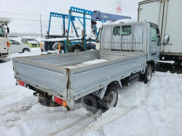 Nissan Atlas ����