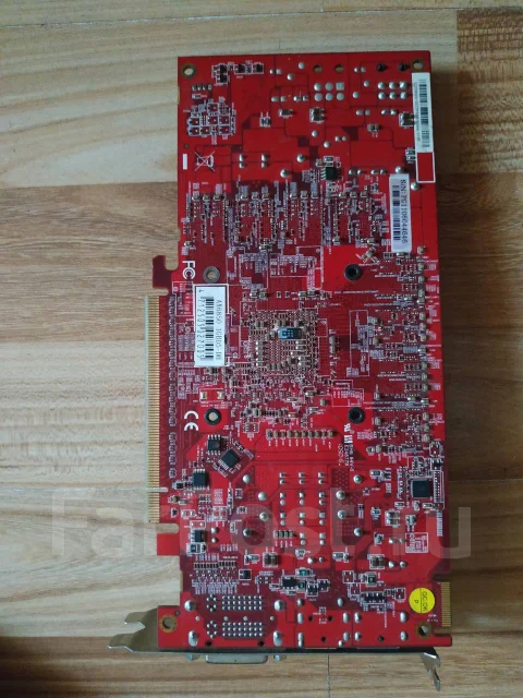 Radeon HD 6850 ����