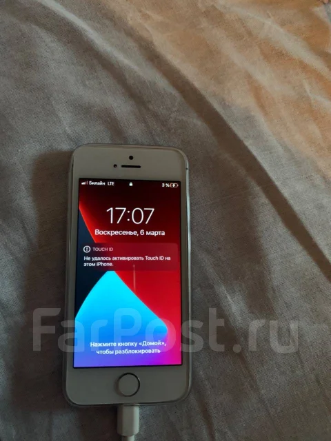 Apple iPhone SE. �/�, �����, �����������, �����, 3G, 4G LTE ����