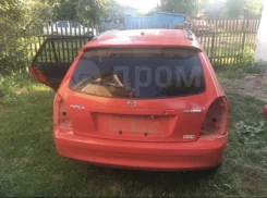 Mazda Familia S-Wagon. BJ5W, ZLVE ����