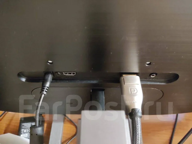 Philips. 23.8" ����