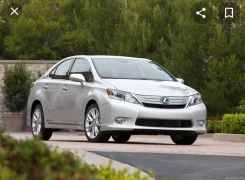 Lexus HS250h ����