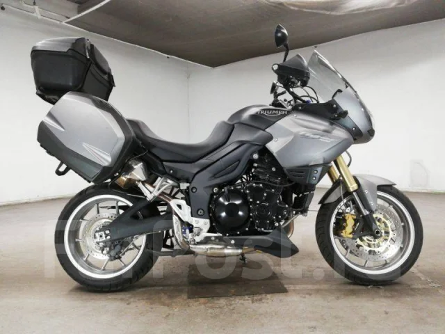 Triumph Tiger 1050. ��������, ���������, ��� �������. ��� ����� �� ������������ ����