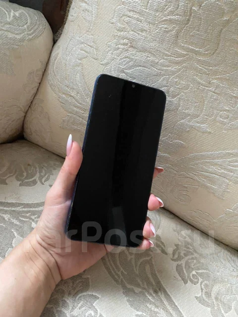 Samsung Galaxy A70. �/� ����