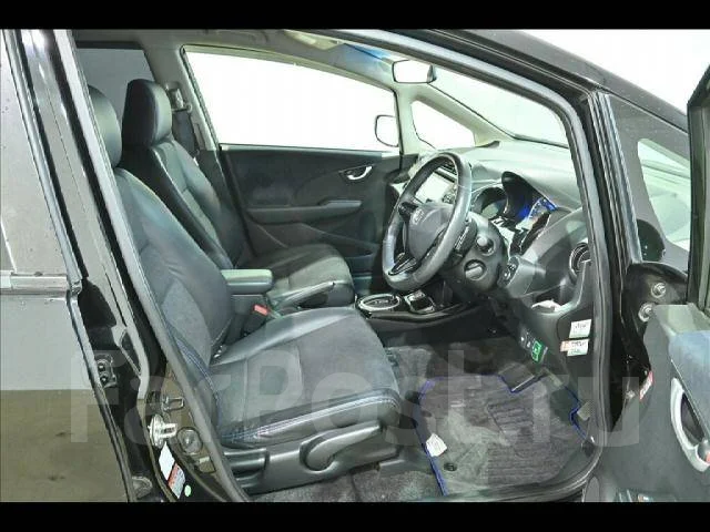 Honda Fit Shuttle. ��������, ��������, 1.3, ������, 74����. ��, �/�. ��� ����� �� ������������ ����