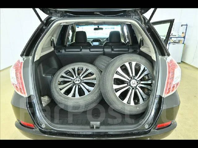 Honda Fit Shuttle. ��������, ��������, 1.3, ������, 74����. ��, �/�. ��� ����� �� ������������ ����
