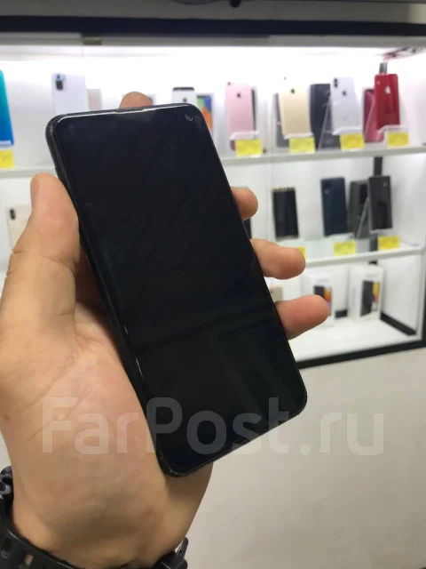 Samsung Galaxy S10e. �/�, �����, 3G, 4G LTE, Dual-SIM, ����������, NFC ����