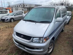 Toyota Regius. KCH46, 1KZTE ����