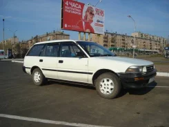 Toyota Corolla. ��������, ��������, 1.3 (73��.�.), ������, 187 000����. �� ����
