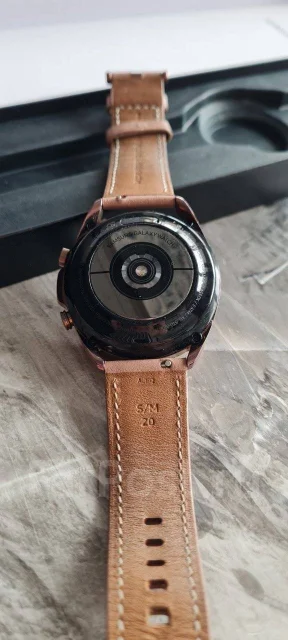 Samsung Galaxy Watch3. GPS, NFC, IP67 ����
