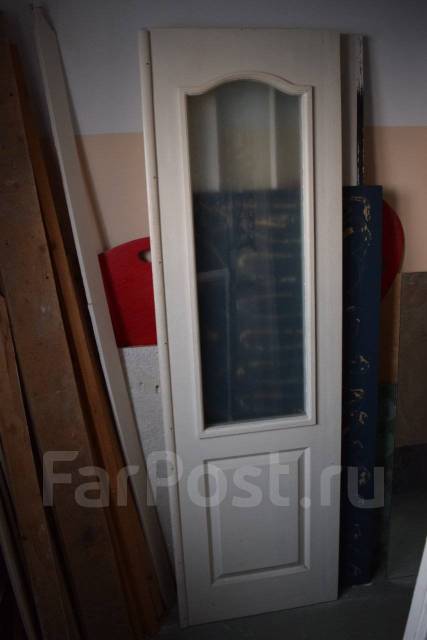 Межкомнатная дверь на 60 б/у с рифленым стеклом - Двери, окна и ...