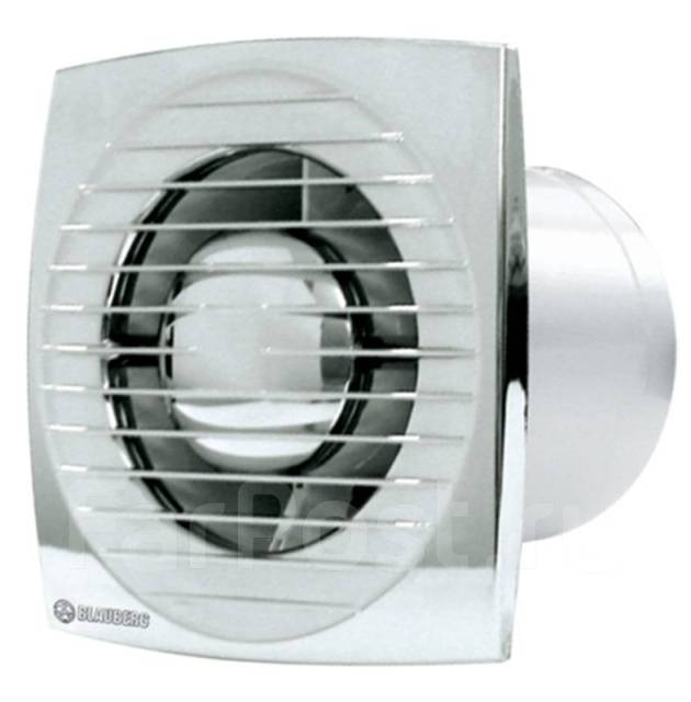 Вентиляция. Бытовой, накладной вентилятор вытяжной в ванную, санузел ...