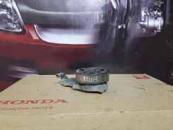 ����� ������� Honda Civic FN 2 (Type R) 2007-2011 [19200RBC013] 19200RBC013 ����