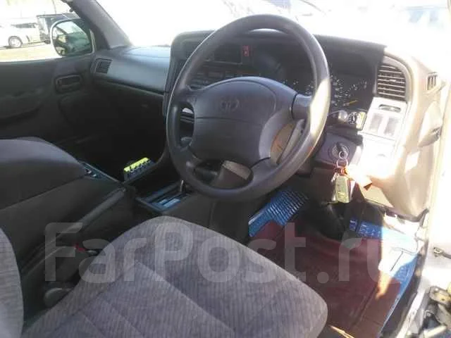 Toyota Hiace. �������, 4wd, 3.0 (130��.�.), ������, 112����. ��, �/�, ��� ���. ��� ����� �� ������� ����
