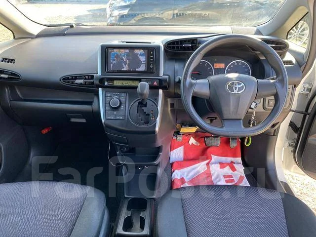 Toyota Wish. �������, ��������, 1.8 (143��.�.), ������, 54����. ��, �/�. ��� ����� �� ������������ ����