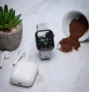 Apple Watch Series 6. GPS, NFC, IP67 ����