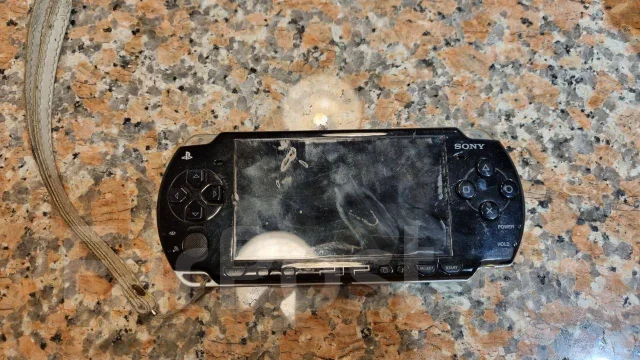 Sony PSP 2000 ����