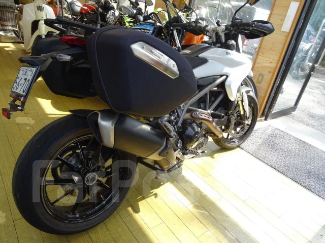 Ducati Hyperstrada. ��������, ���������, ��� �������. ��� ����� �� ������������ ����