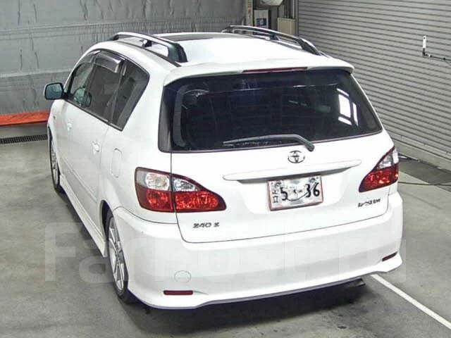 Toyota Ipsum. �������, 4wd, 2.4 (160��.�.), ������, 38����. ��, �/�, ��� ���. ��� ����� �� ������������ ����