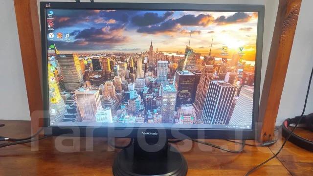 ViewSonic. 22", ���������� �� (LCD, LED, QLED) ����