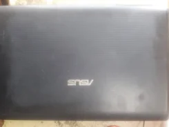 Asus X75A. 17.3", 2,5����, ��� 6 ��, ���� 329���, WiFi: 1, Bluetooth: 1, ����������� �� 1��. ����
