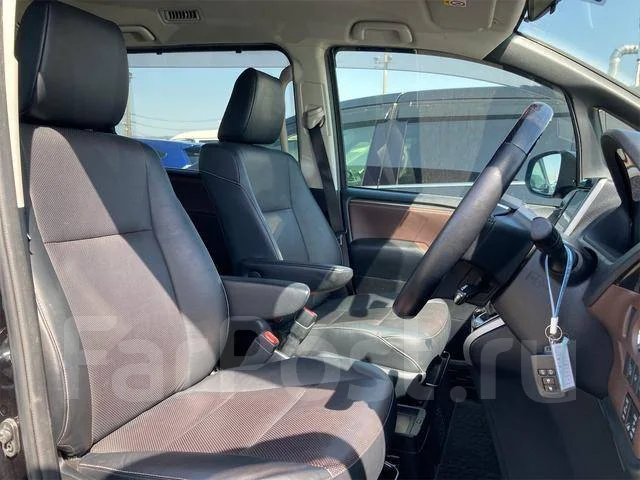 Toyota Esquire. ��������, ��������, 1.8 (99��.�.), ������, 68����. ��, �/�. ��� ����� �� ������������ ����