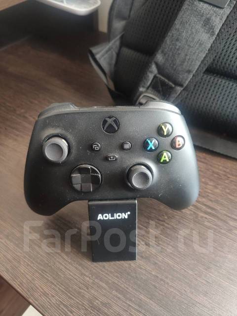 Продам оригинальный геймпад Xbox Series sx - Клавиатуры, мыши ...