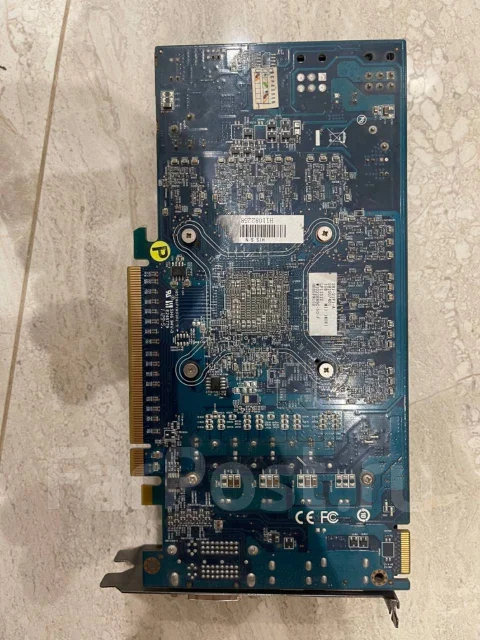 Radeon HD 6850 ����